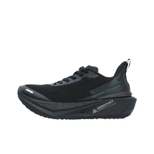 MINEPAIR Беговые кроссовки Low Top Phantom Black Unisex