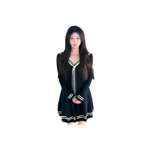 MTHE Длинное платье с длинными рукавами женское