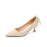 Светло-золотой