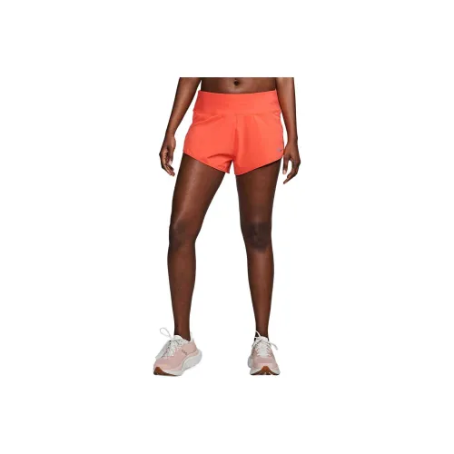 Saucony Outpace Спортивные шорты Женские