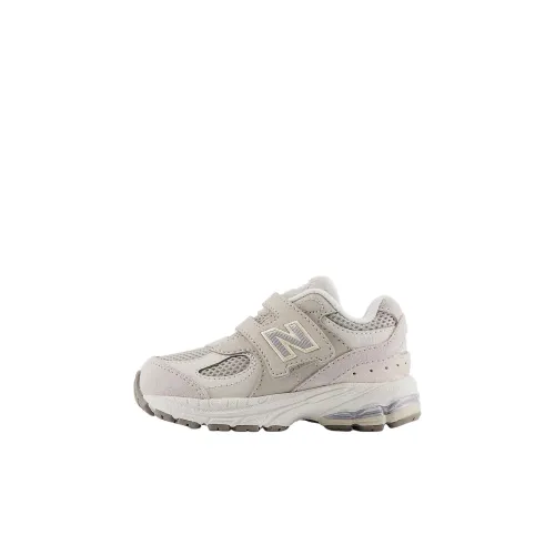 New Balance NB 2002 Low Топ Обувь для малышей Экрю Infant And Toddler