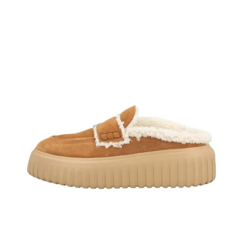 HOGAN Домашние тапочки Женские Бежевые