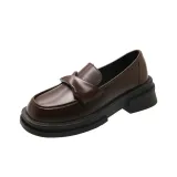 Темно-коричневый