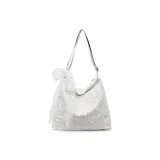 Белый и зеленый