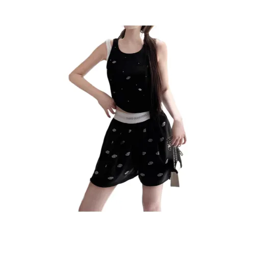 Three Quarters Повседневные шорты Женские