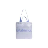 Тихий синий и сиреневый туман