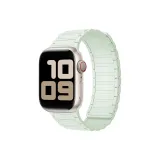 Светло-мятный