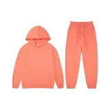 Кораллово-красный