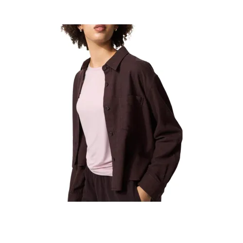 UNIQLO Пастельно-розовые женские T-рубашки