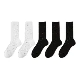 5 пар (2 белых + 3 черных)