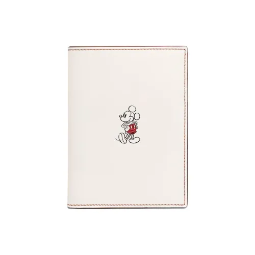 COACH Passport Case Обложки для паспорта Мел Белый Женский