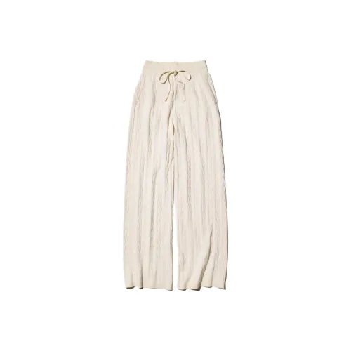 UNIQLO Сливочный цвет Женские Повседневные Брюки