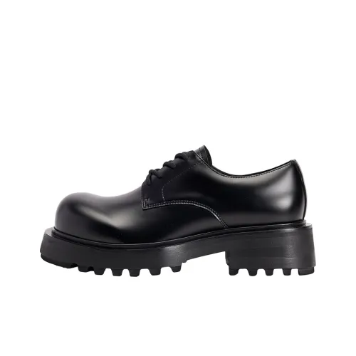 URBAN REVIVO Повседневная обувь Мужская