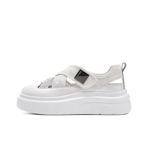 DAPHNE Горная обувь для походов Женская