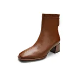 Светло-коричневый