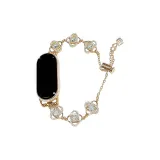 Золотая цепь с светло-синим ромбом