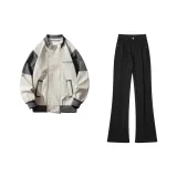 Серый куртка + черные джинсы