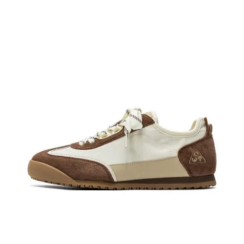 Q.VONTON Balance Low Top German Army Sneakers Women's