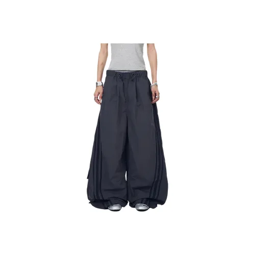 BLACK AT Унисекс Карго Брюки