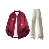 Бургунди пальто + светлый хаки цветочные штаны