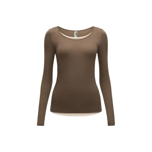 BANANA IN Женские T-рубашки