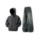 Темно-серый свитшот + синие зеленые джинсы