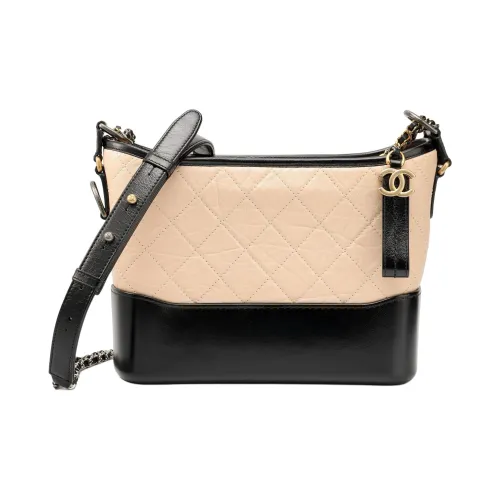 CHANEL Gabrielle Телячья кожа Сумка-хобо Сумка Сумка через плечо Сумка через плечо Средний Женская Бежевый и Черный
