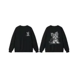 Черный свитшот с круглым вырезом