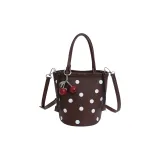 Коричневый