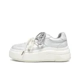 Серо-серебристый