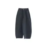 Угольно-черный