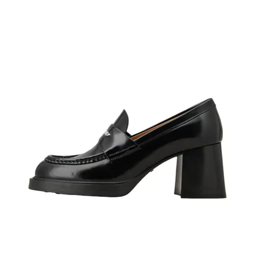 TOD'S Высокие каблуки Женские