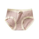 Светло-фиолетовый