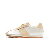 Бежево-абрикосовый