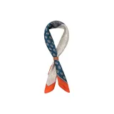 Квадратный, клетчатый, циановый