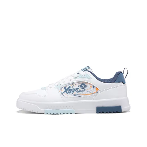 XTEP Амортизация и Дышащий Низкий Топ Скейтборд Кроссовки Мужские Белый Синий