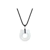 Счастливый котенок, мирная пуговица, ожерелье - котенок