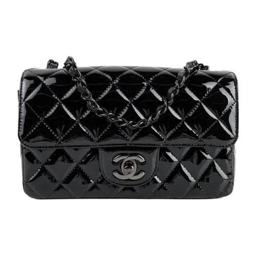 CHANEL Корова Лакированная кожа Сумка через плечо Мини Женская Черная