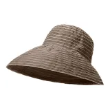 Молочно-чайный цвет верблюжий