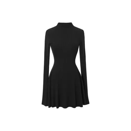 RICH IN CHEESE Длинное платье с длинными рукавами женское