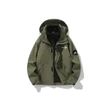 Оливковый зеленый