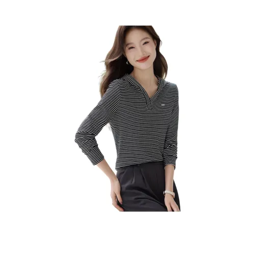 Mo Han Yi Mei Стандартная T-рубашка Женская