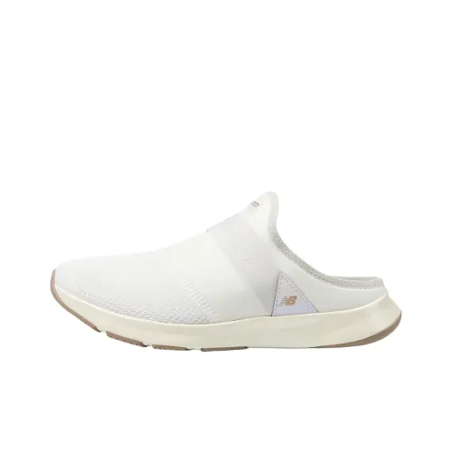 New Balance Домашние тапочки Женские Белые