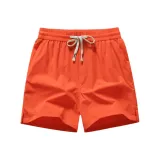 Оранжево-красный