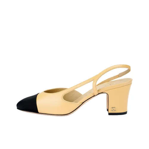 CHANEL Грубый каблук Высокие каблуки Женские Бежевый