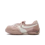 Светло-розовый