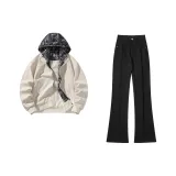 Хаки куртка + черные джинсы