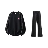 Комплект одежды (Глубокий черный свитшот + черные штаны)