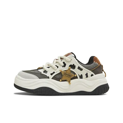 teenmix Древесные История игрушек Корова Обувь Ручная работа Немецкие армейские кроссовки Коллекция