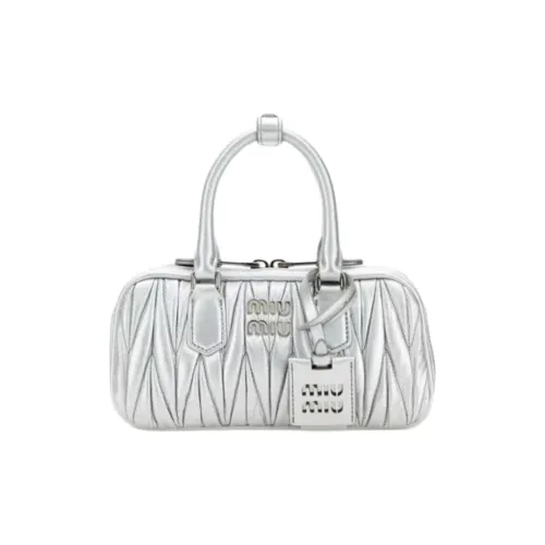 MIU MIU Напповая кожа, сумка, женский, серебряный